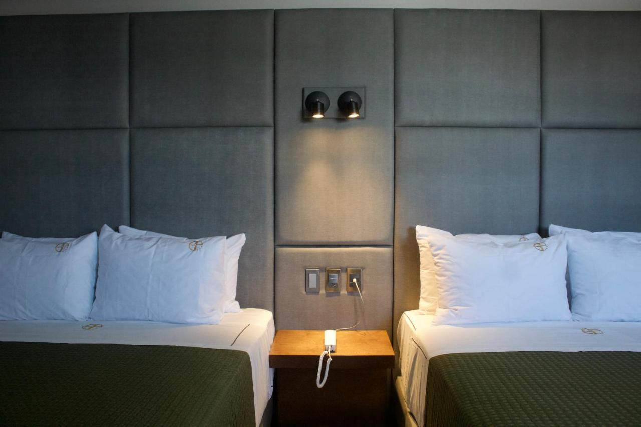 Hotel Grand One Plaza Тихуана Экстерьер фото