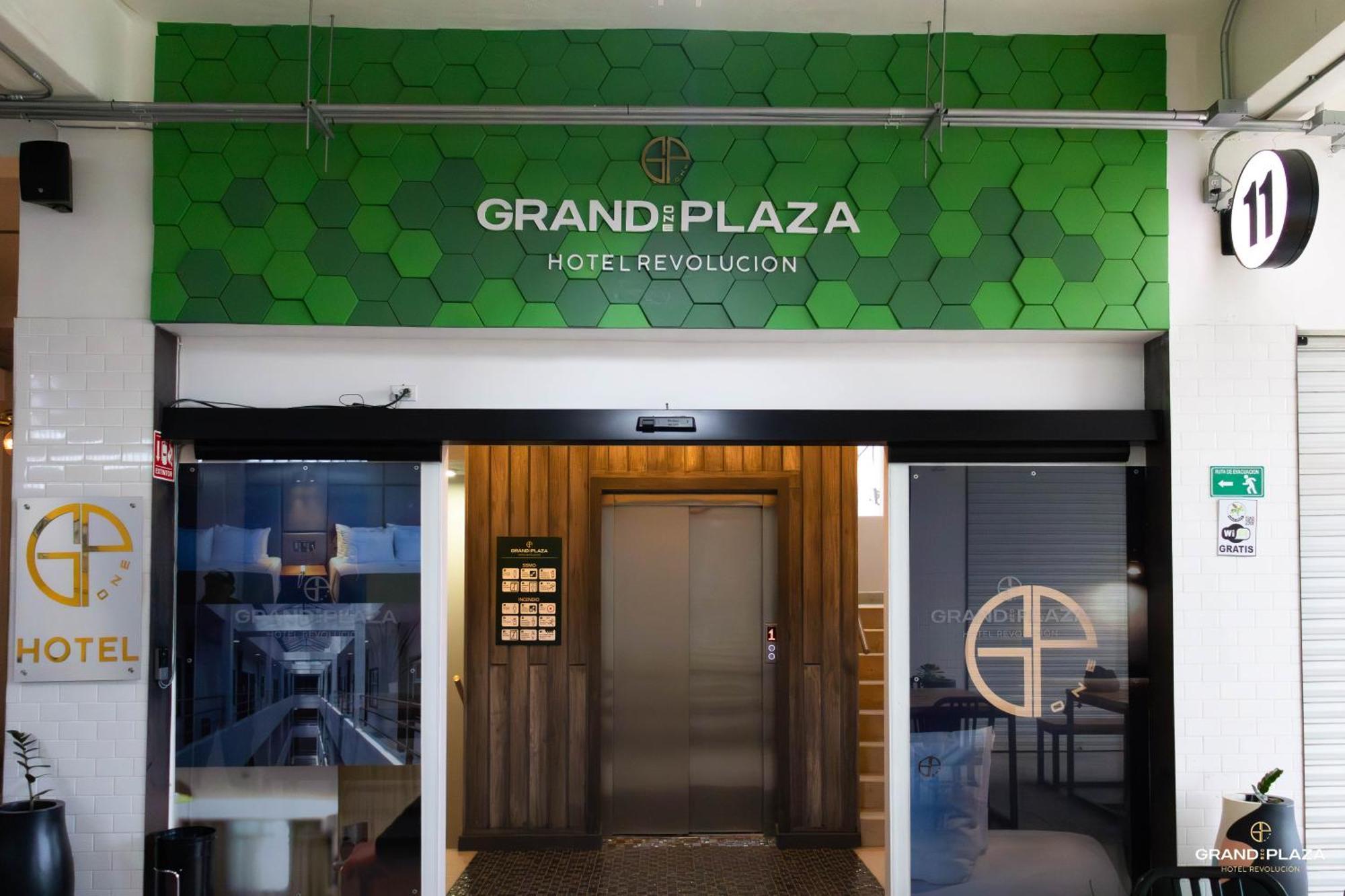 Hotel Grand One Plaza Тихуана Экстерьер фото