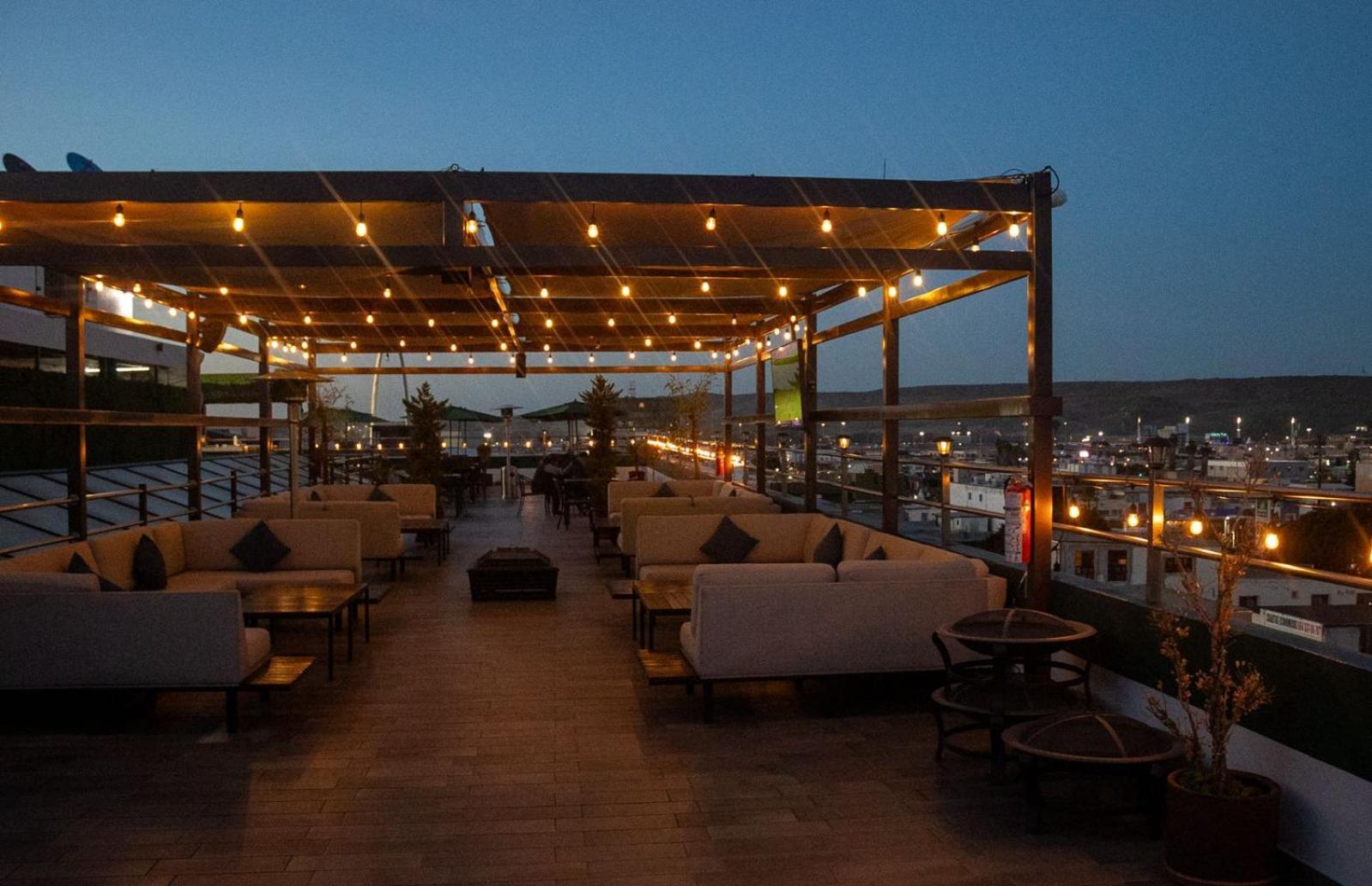 Hotel Grand One Plaza Тихуана Экстерьер фото