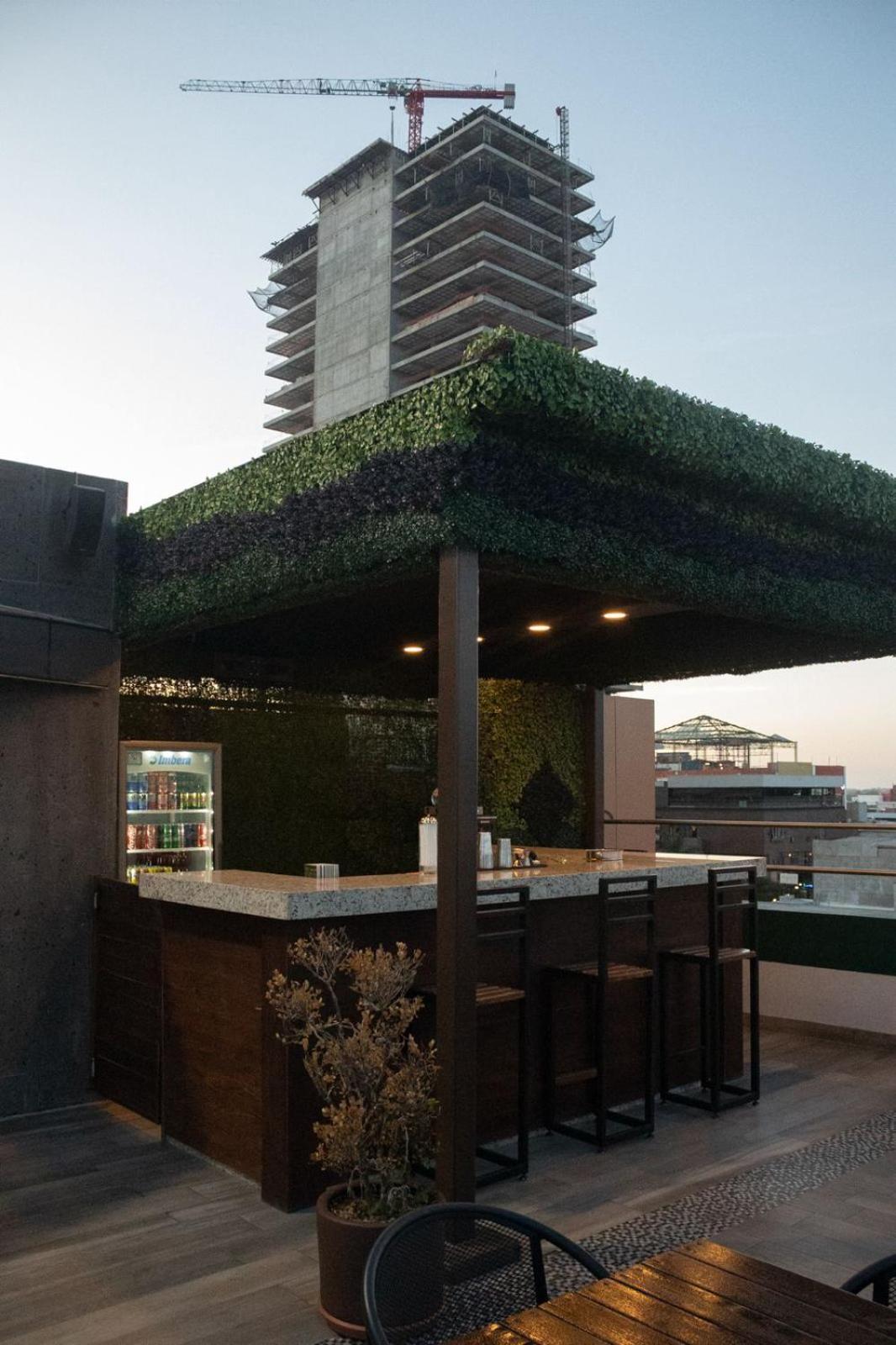 Hotel Grand One Plaza Тихуана Экстерьер фото