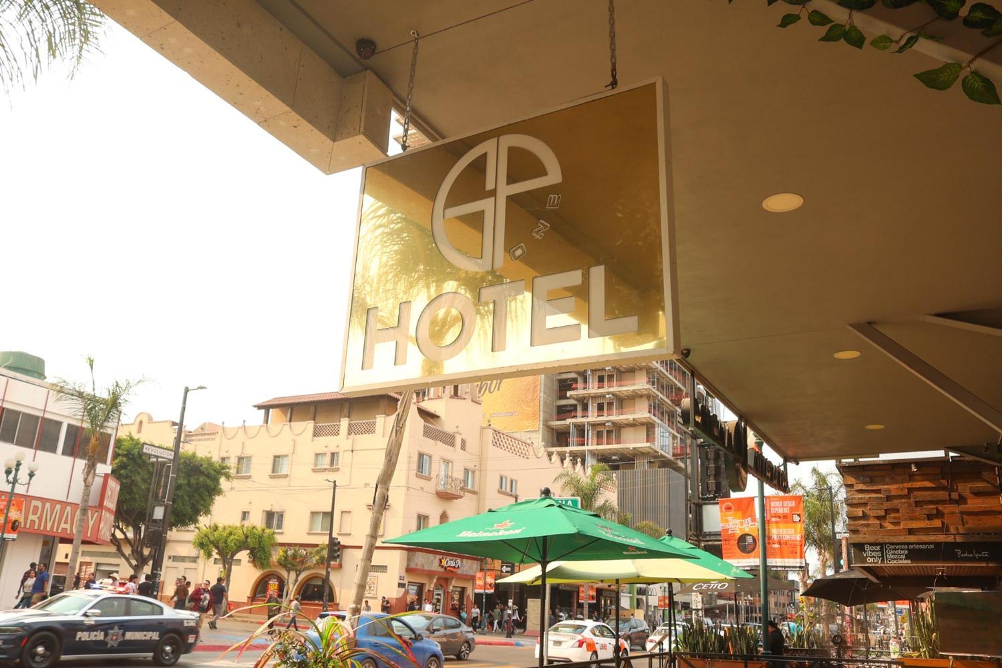 Hotel Grand One Plaza Тихуана Экстерьер фото