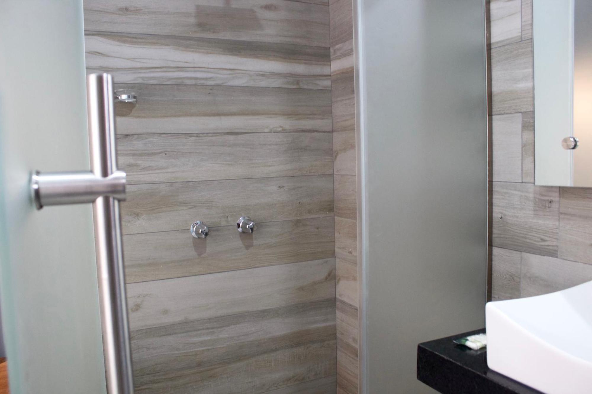 Hotel Grand One Plaza Тихуана Экстерьер фото